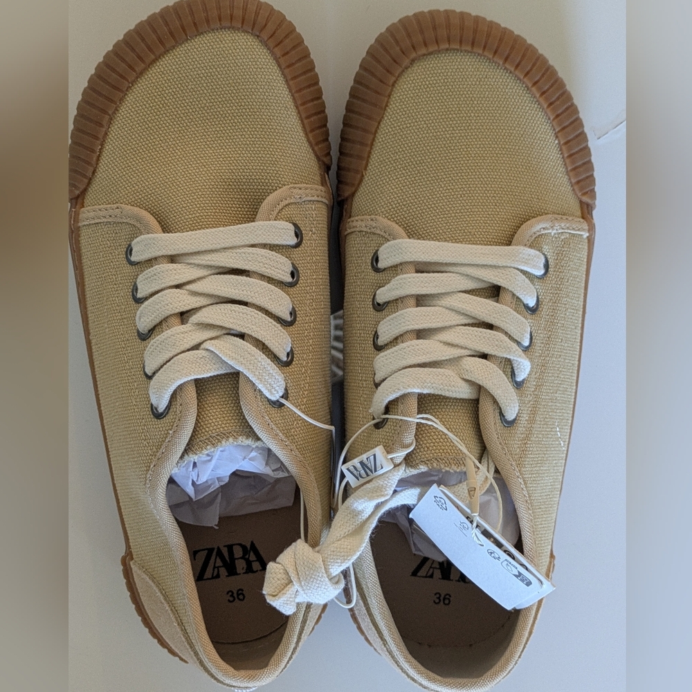 Zara Comfort Barefoot Sneakers